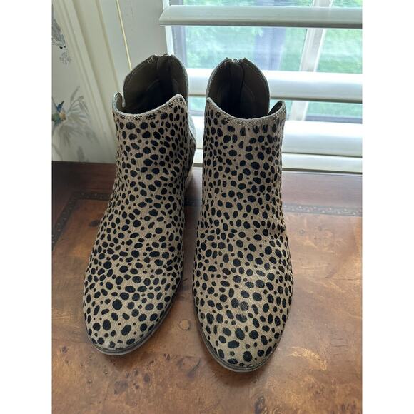 Michael Shannon Leather Upper Ankle Boots Zip -Up Women's Size 8.5 Leopard Print - Picture 2 of 8